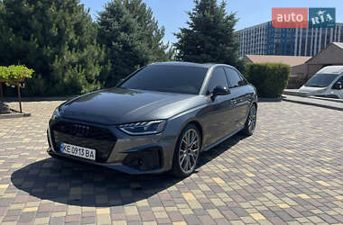 Седан Audi S4 2022 в Днепре