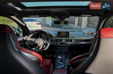 Седан Audi S4 2016 в 