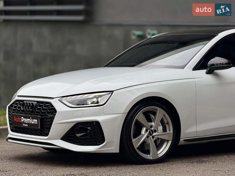 Седан Audi S4 2020 в Харькове
