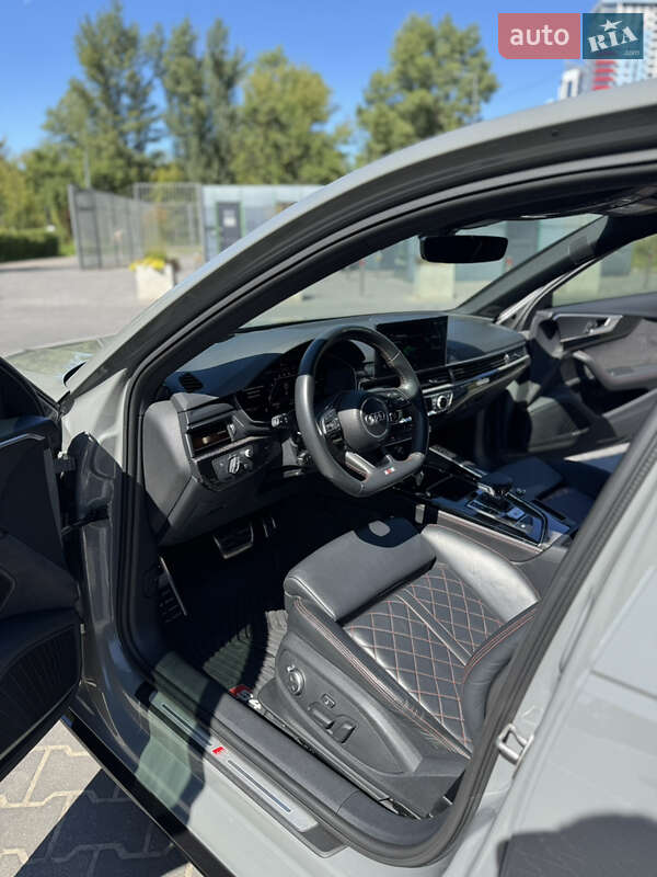 Седан Audi S4 2018 в Киеве фото 30 Седан Audi S4 2018 в Киеве