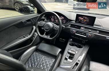 Седан Audi S4 2017 в 