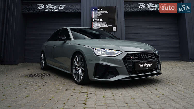 Седан Audi S4 2020 в Львове