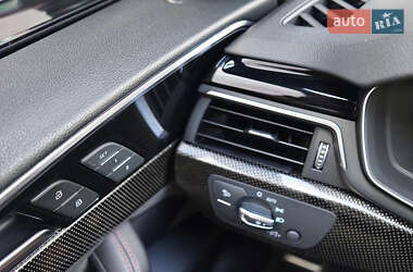 Седан Audi S4 2020 в 