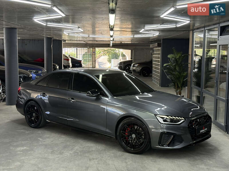 Audi S4 2023
