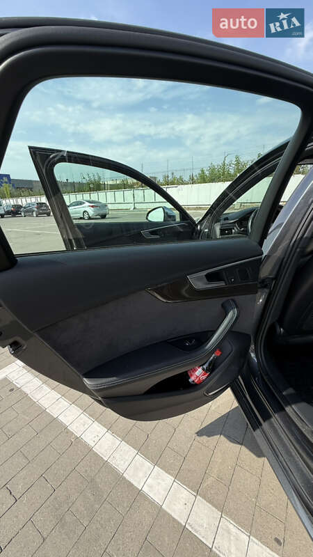 Седан Audi S4 2017 в Белой Церкви