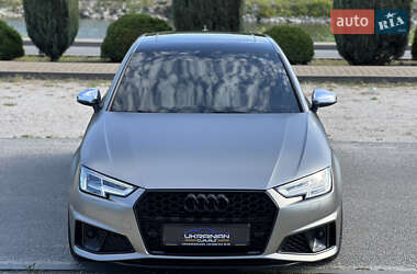 Седан Audi S4 2018 в 