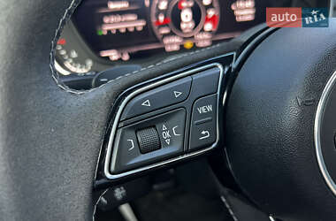 Седан Audi S4 2018 в 