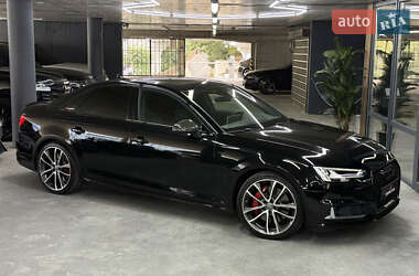 Седан Audi S4 2017 в Одессе