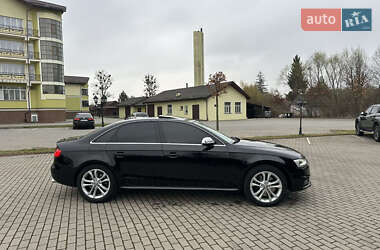 Седан Audi S4 2012 в 