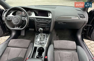 Седан Audi S4 2012 в 