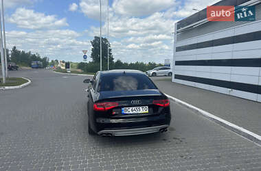 Седан Audi S4 2012 в 