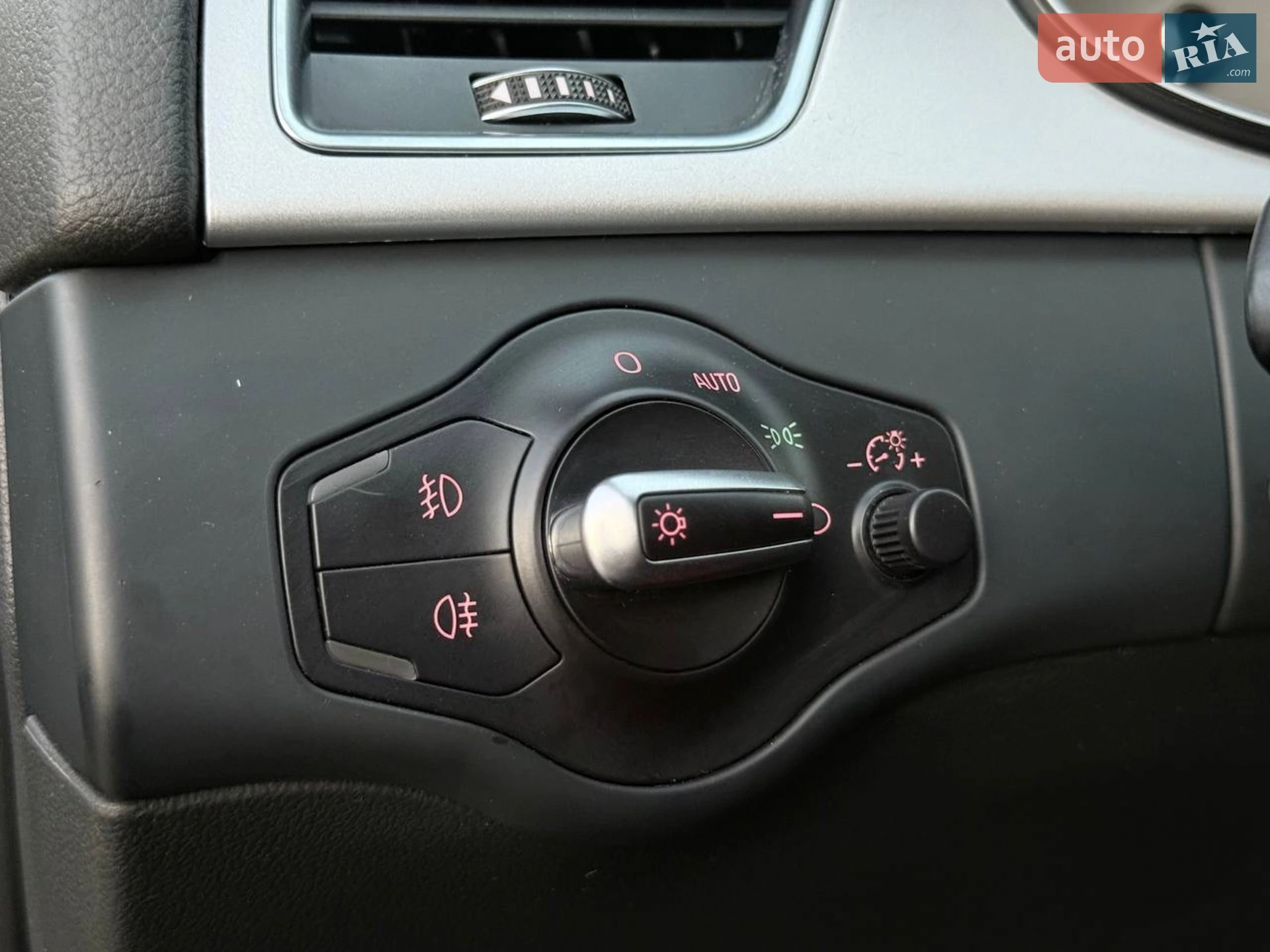 2015 Audi S4 - мініатюра 26