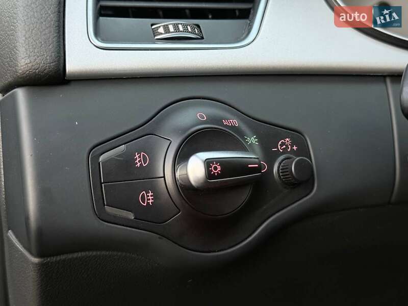 Седан Audi S4 2015 в Харькове