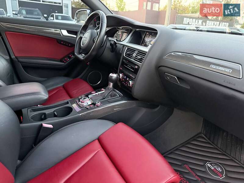 Седан Audi S4 2015 в Харькове