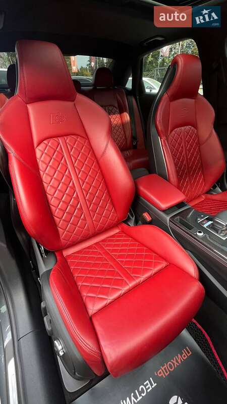 Седан Audi S4 2019 в Вінниці