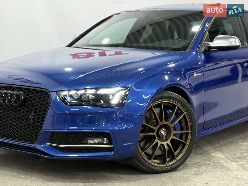 Седан Audi S4 2014 в Одессе