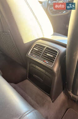 Седан Audi S4 2012 в 