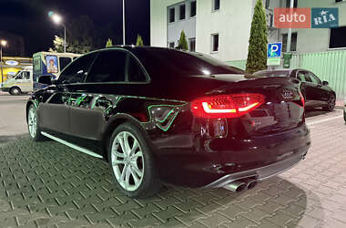 Седан Audi S4 2013 в 