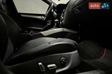 Седан Audi S4 2013 в 