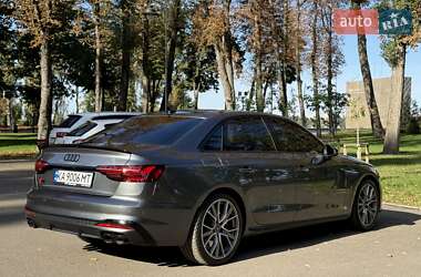 Седан Audi S4 2023 в 