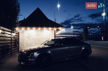 Седан Audi S4 2013 в 