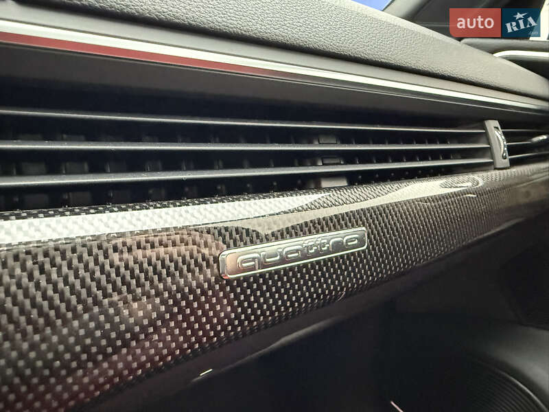 Седан Audi S4 2020 в Виннице