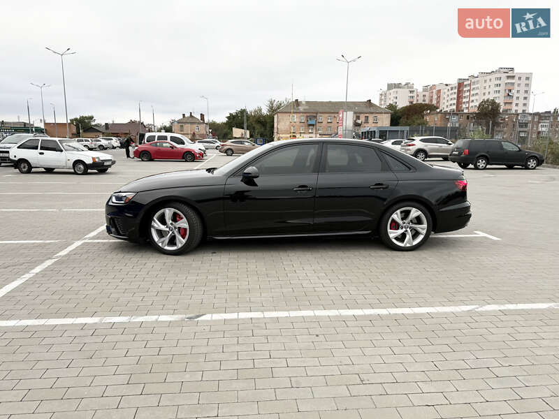 Седан Audi S4 2020 в Виннице