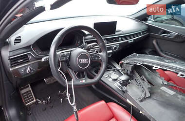Седан Audi S4 2018 в 