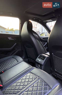 Седан Audi S4 2018 в Луцьку