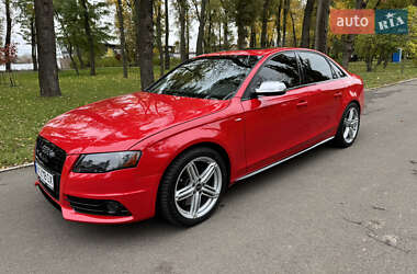 Седан Audi S4 2010 в Киеве