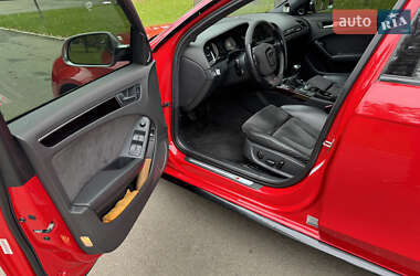 Седан Audi S4 2010 в  фото 26 Седан Audi S4 2010 в