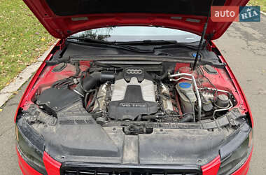 Седан Audi S4 2010 в  фото 78 Седан Audi S4 2010 в