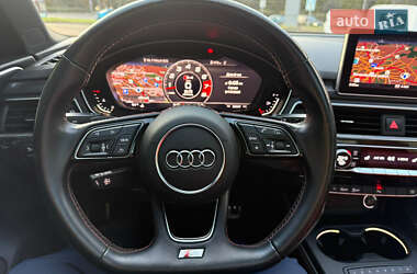 Седан Audi S4 2019 в 