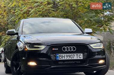 Седан Audi S4 2012 в  фото 19 Седан Audi S4 2012 в