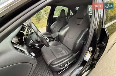 Седан Audi S4 2012 в  фото 34 Седан Audi S4 2012 в