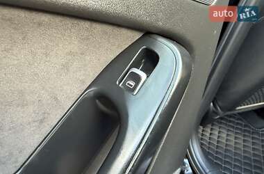 Седан Audi S4 2012 в  фото 59 Седан Audi S4 2012 в
