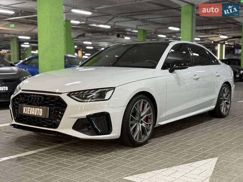 Audi S4 2022