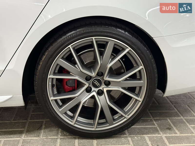 Седан Audi S4 2022 в Києві фото 12 Седан Audi S4 2022 в Києві