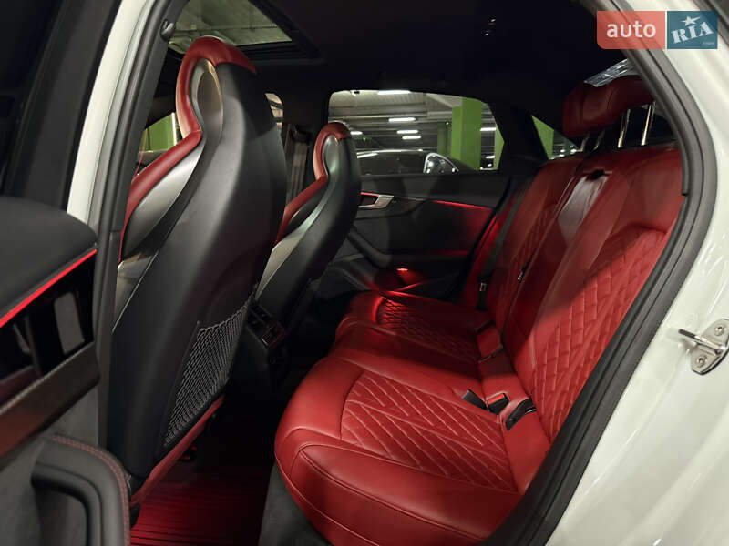 Седан Audi S4 2022 в Києві фото 22 Седан Audi S4 2022 в Києві
