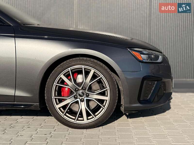 Седан Audi S4 2022 в Львове фото 36 Седан Audi S4 2022 в Львове