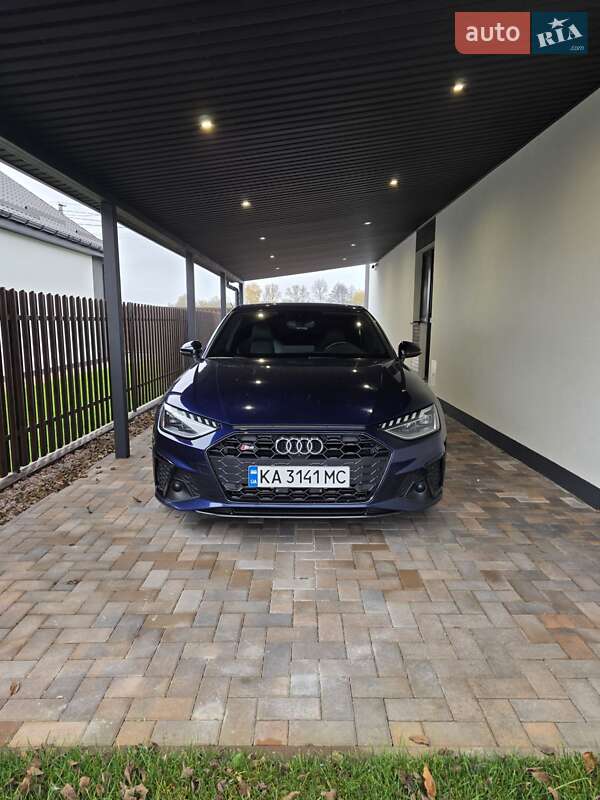 Седан Audi S4 2020 в Киеве