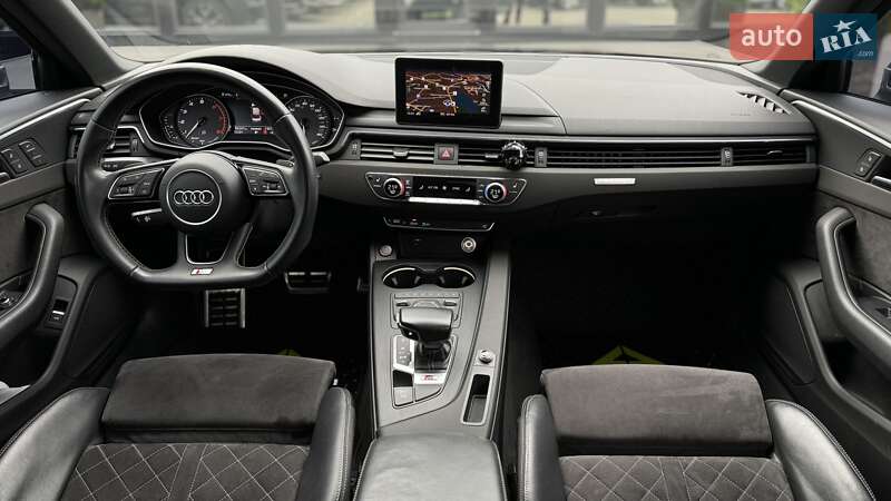 Седан Audi S4 2019 в Києві