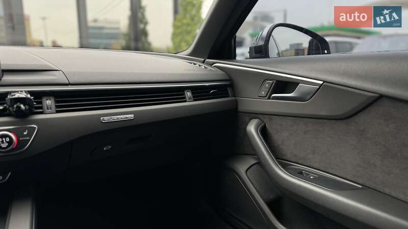 Седан Audi S4 2019 в Києві