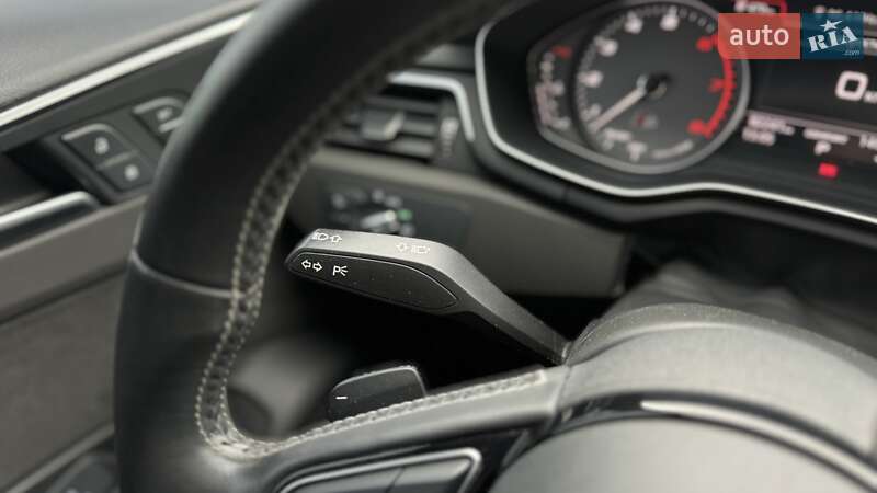 Седан Audi S4 2019 в Києві