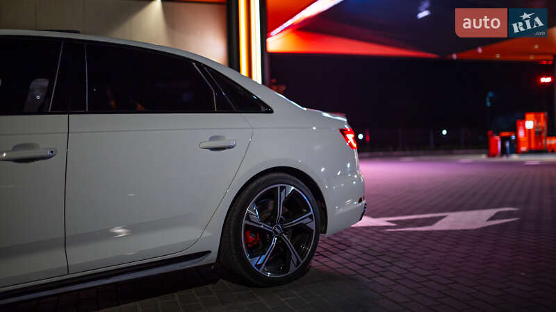 Седан Audi S4 2018 в Чернівцях фото 5 Седан Audi S4 2018 в Чернівцях