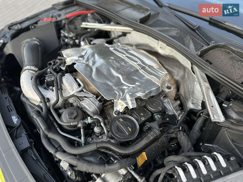 Седан Audi S4 2018 в Ровно