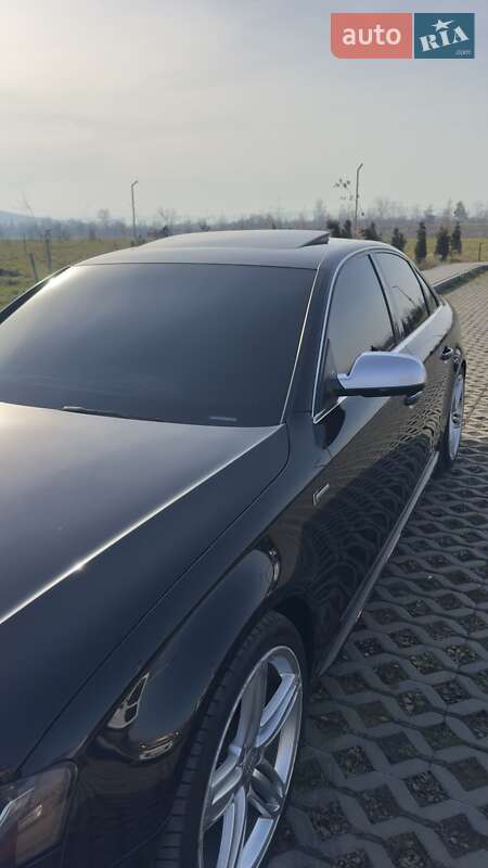 Седан Audi S4 2011 в Ивано-Франковске