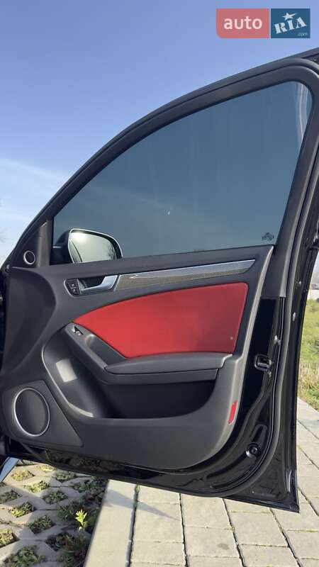 Седан Audi S4 2011 в Ивано-Франковске