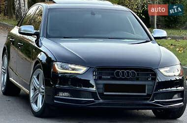 Седан Audi S4 2012 в Ровно