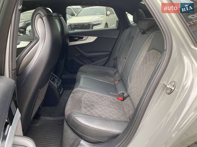 Седан Audi S4 2021 в Львове фото 22 Седан Audi S4 2021 в Львове